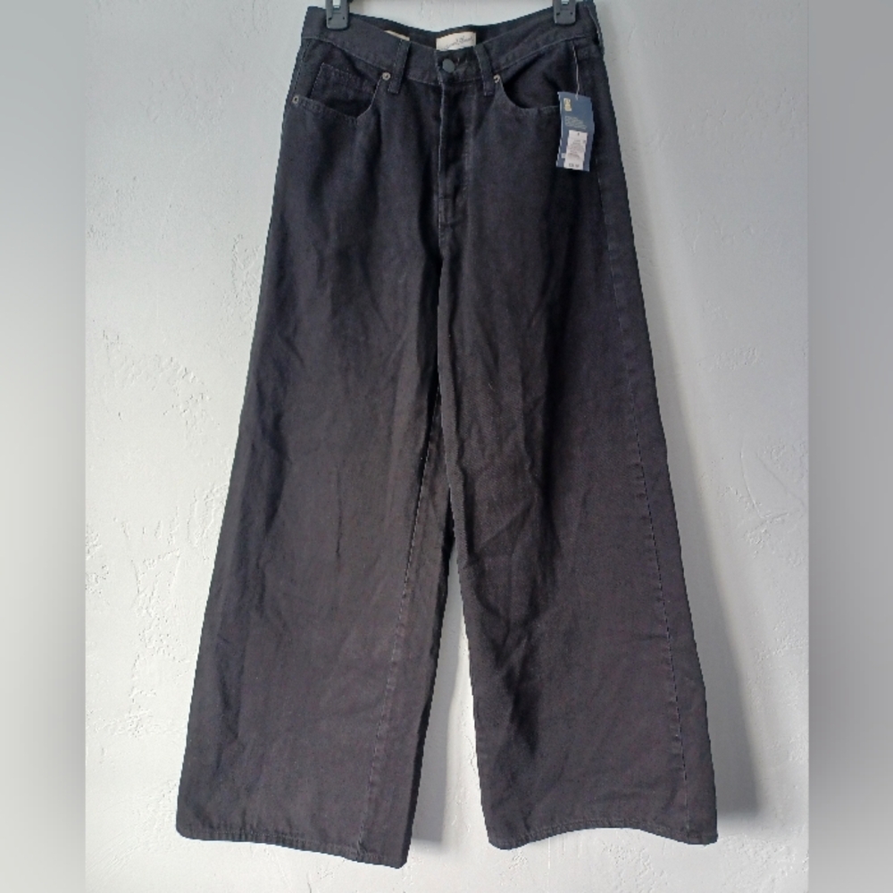 NWT Universal Thread Mid-rise Super Wide Leg Jeans